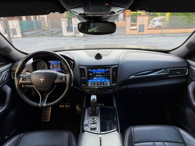 MASERATI Levante V6 Diesel 275 CV AWD Gransport