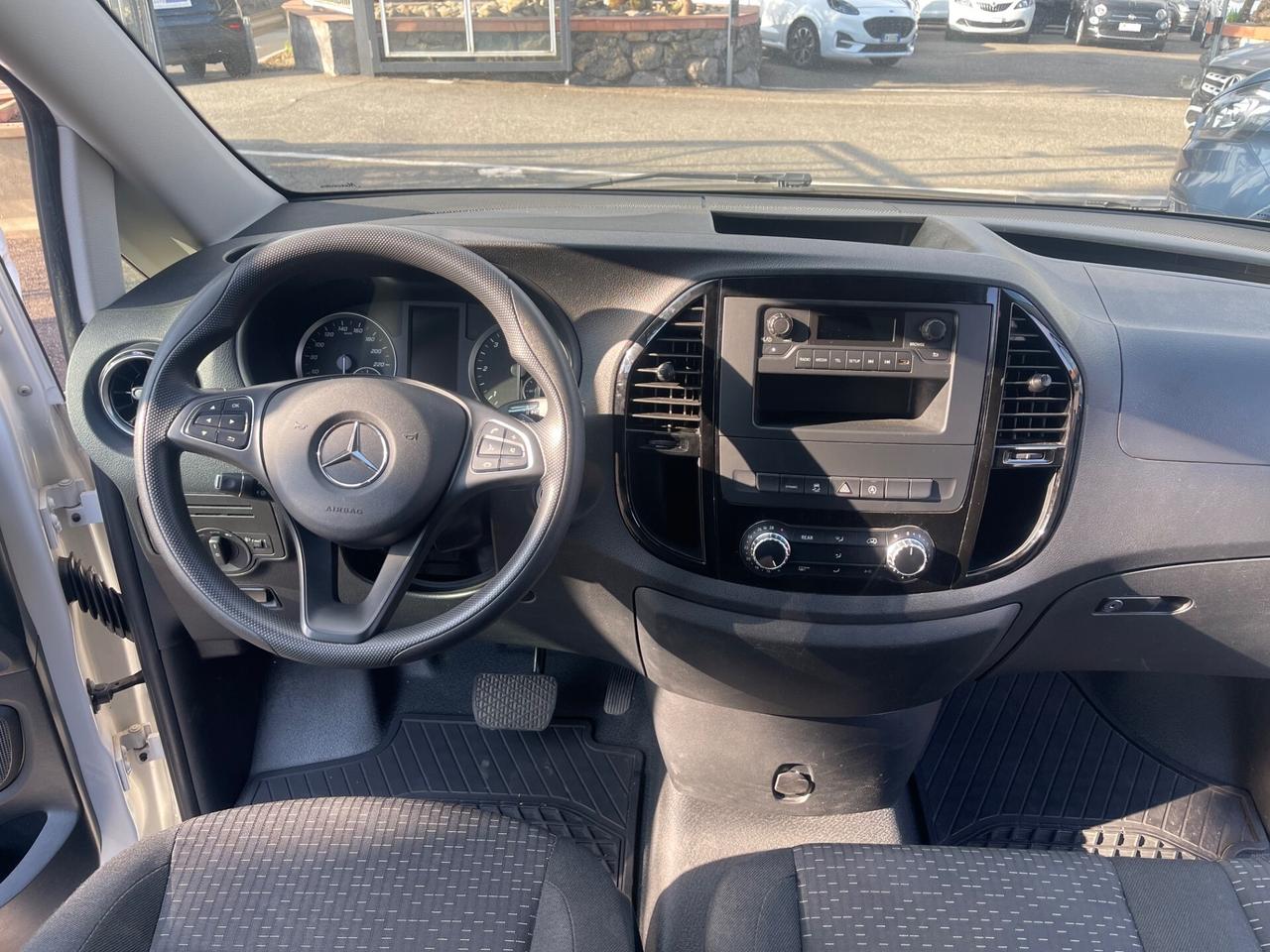 Mercedes-benz Vito 2.0 114 CDI PC- Tourer Base Long
