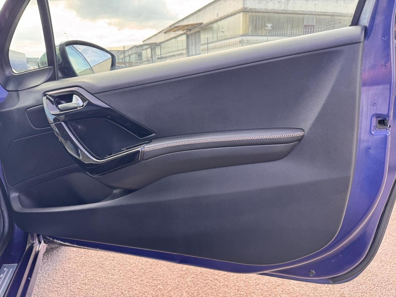 Peugeot 208 1.4 HDi Allure AUTO IN CONTOVENDITA