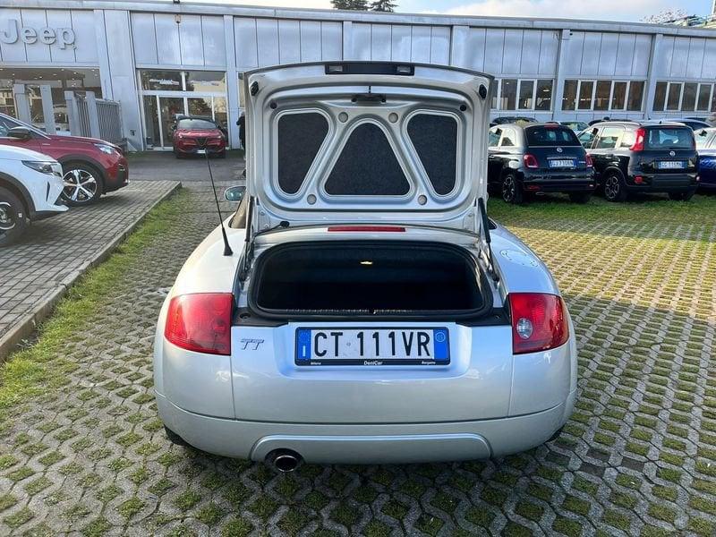 Audi TT Roadster 1.8 T 150 CV