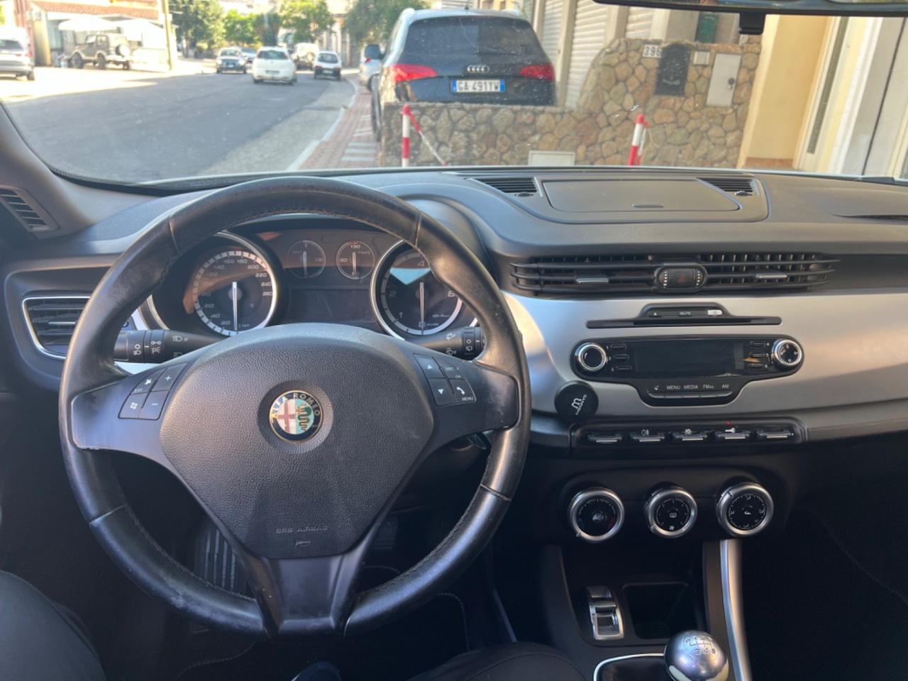 Alfa Romeo Giulietta 1.6 JTDm-2 105 CV Exclusive