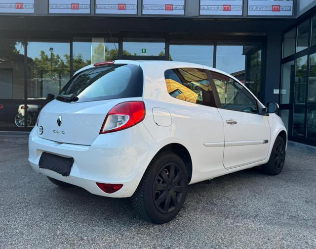 RENAULT Clio 1.2 16V 3P DYNAMIQUE