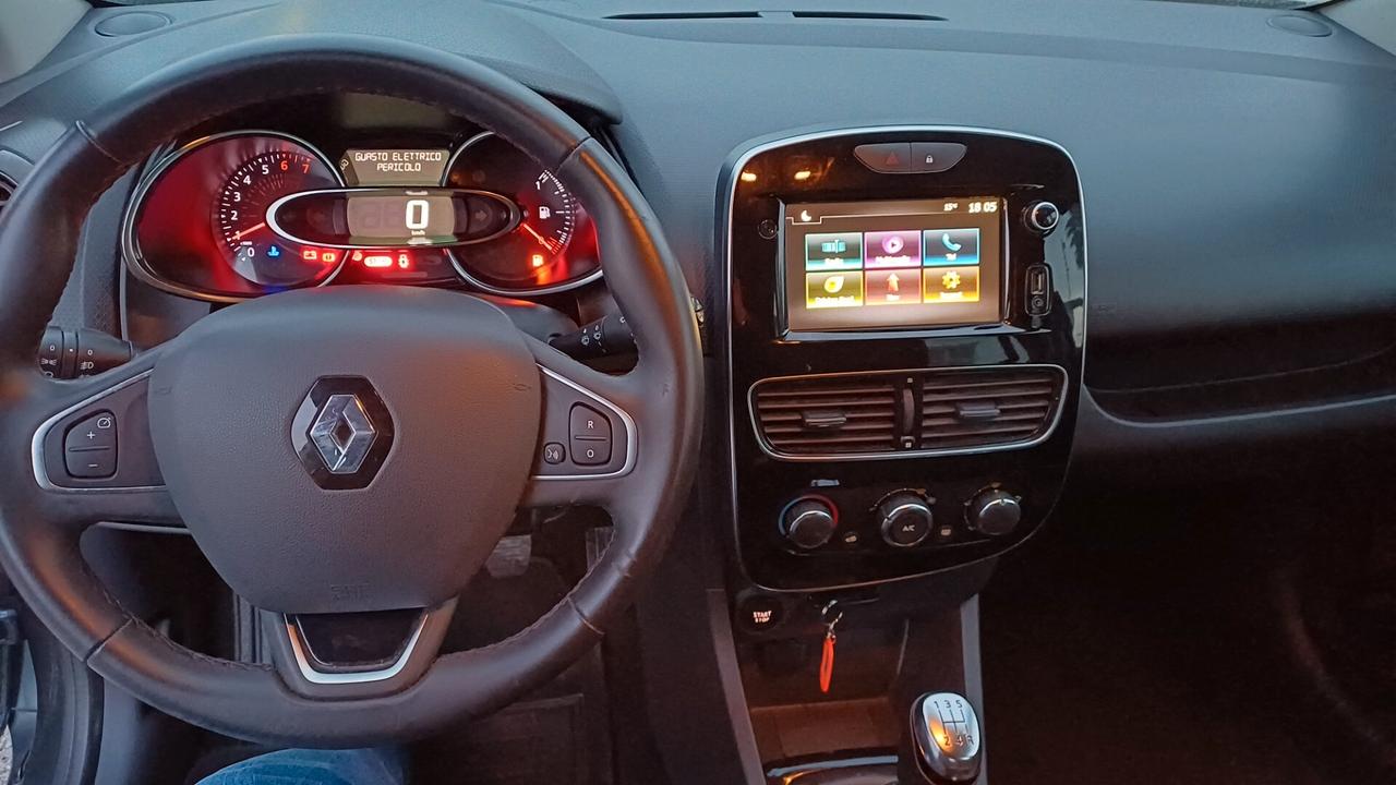 Renault Clio TCe 12V 90 CV 5 porte Business 2019