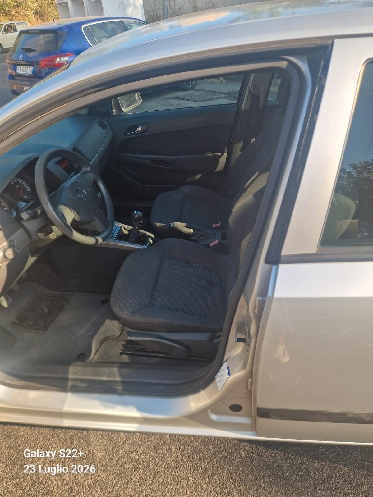 Opel Astra 1.4 16V Twinport 5 porte Enjoy