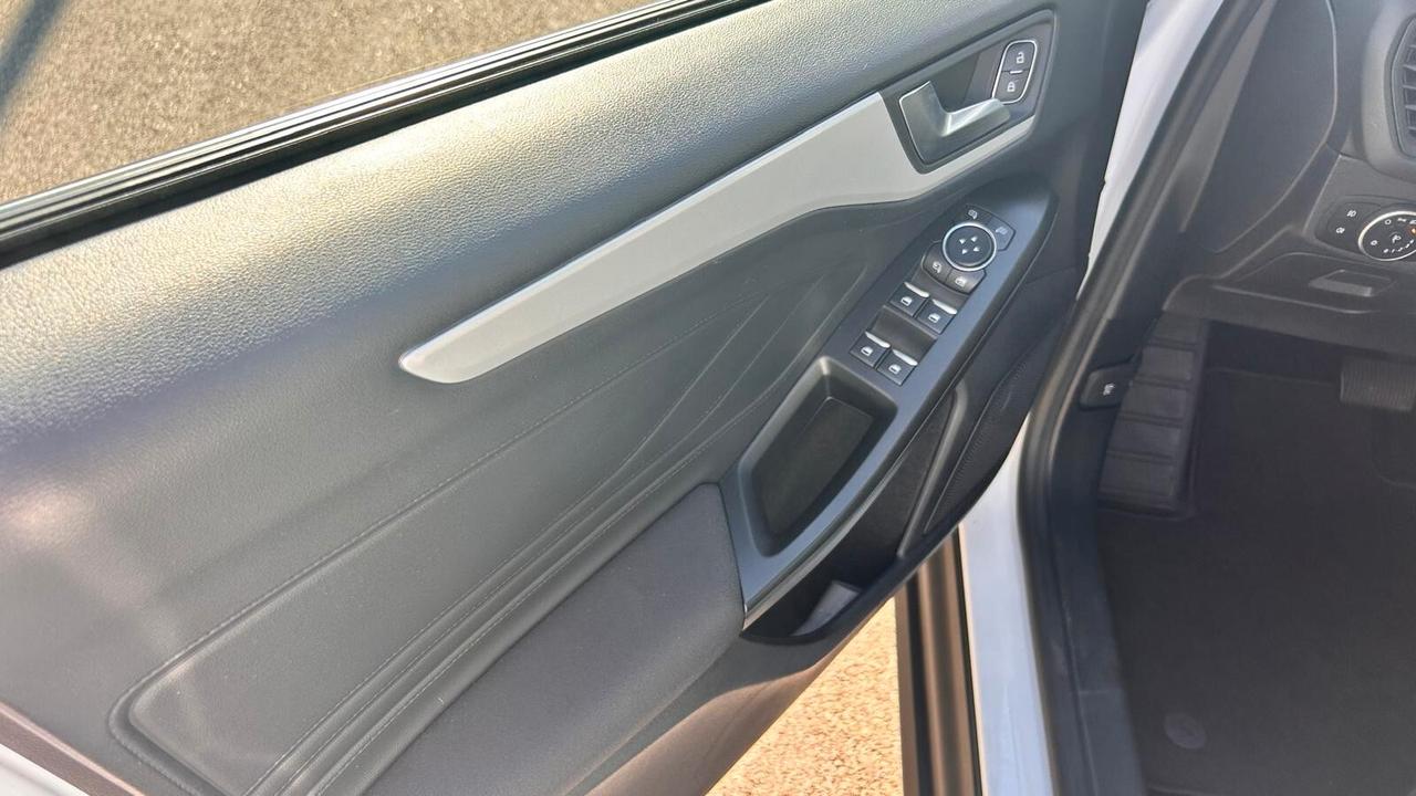 Ford Focus 1.5 EcoBlue 120 CV automatico SW Business Co-Pilot"accetto permuta"