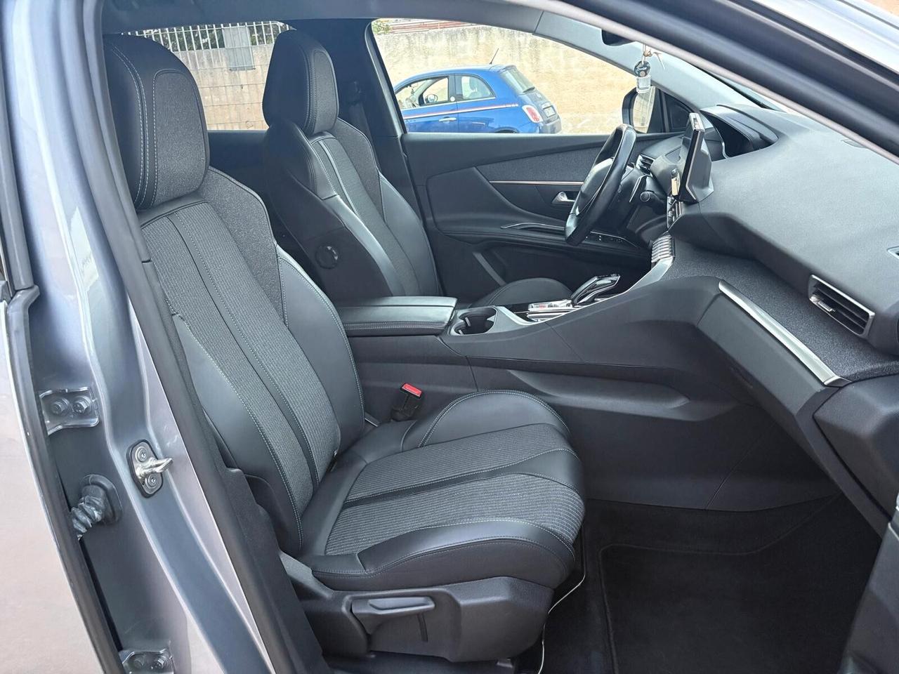 Peugeot 3008 BlueHDi 130 S&S EAT8 Allure Pack