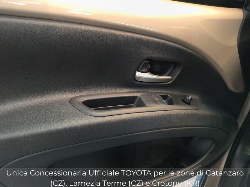 Toyota Aygo X 1.0B (72 CV) Trend Air S-CVT