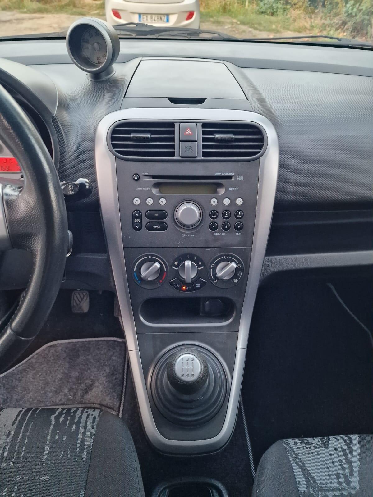 Opel Agila 1.2 16V 94CV Enjoy