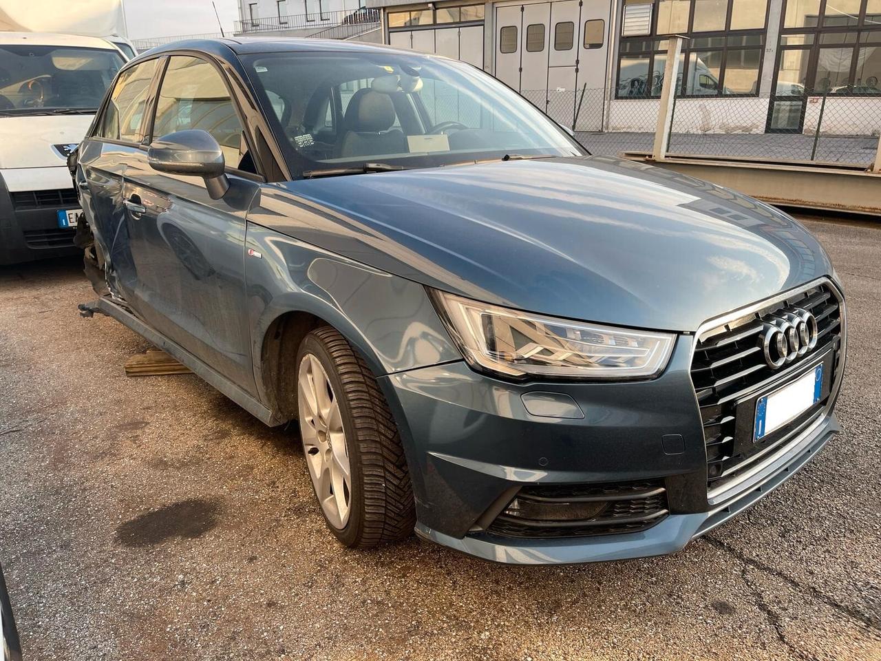 Audi A1 1.6 TDI 116 CV S tronic Admired INCIDENTATA