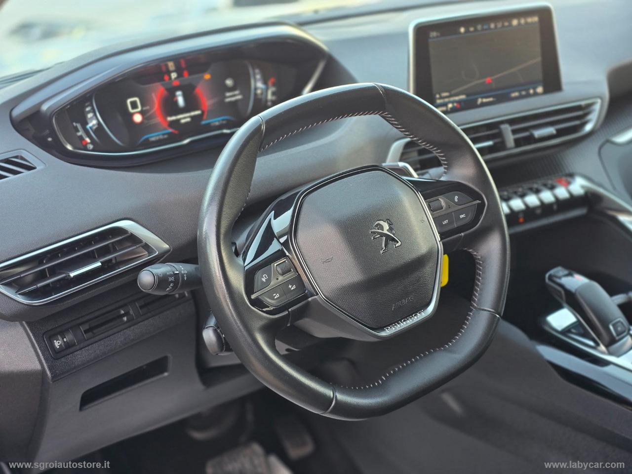PEUGEOT 3008 BlueHDi 130 S&S EAT8 Business