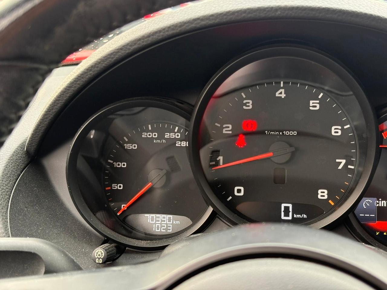 Porsche Cayman 718 2.0 300cv