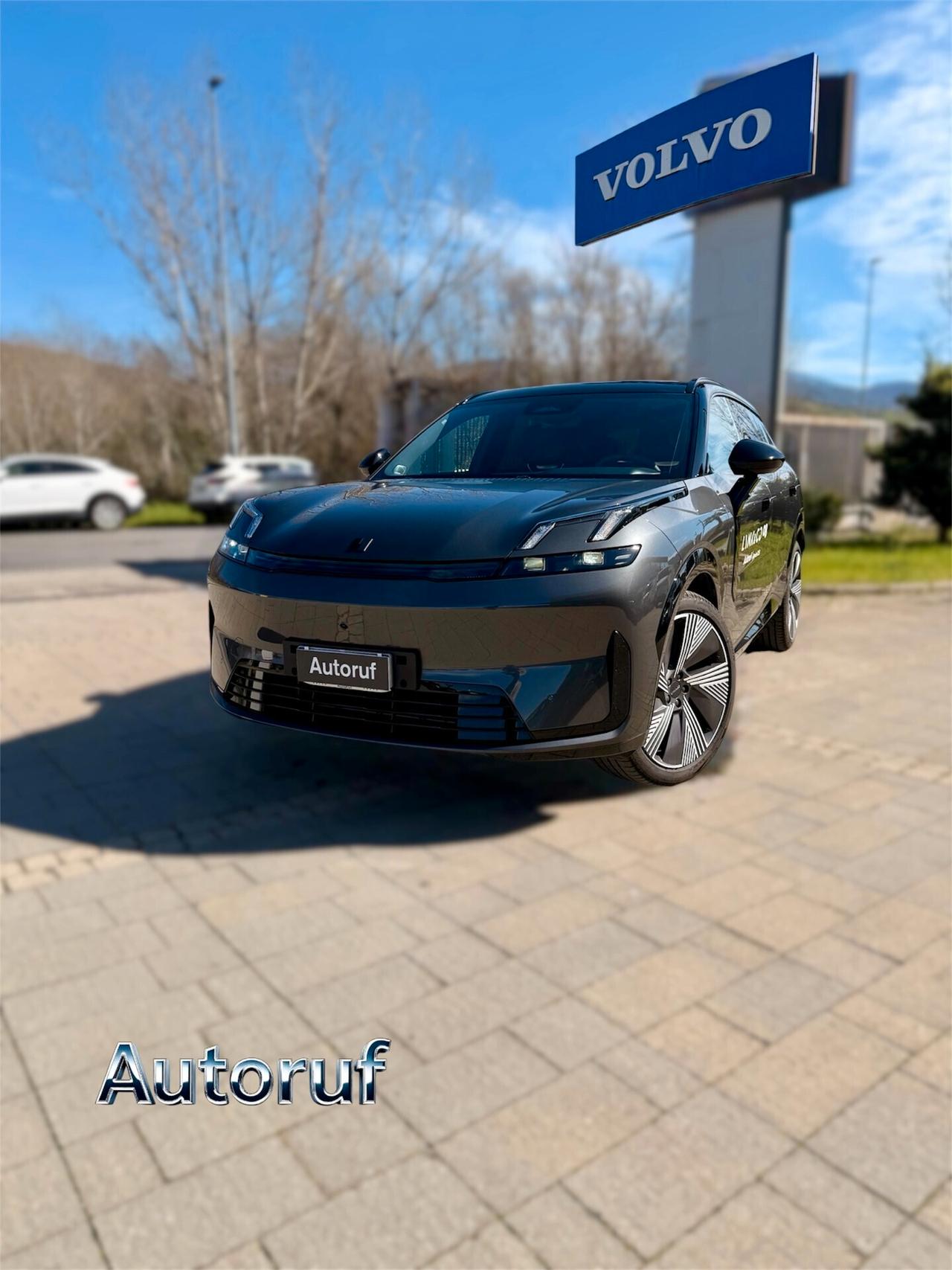 Lynk&co 08 - 1.5 Plug in Hybrid 345 CV