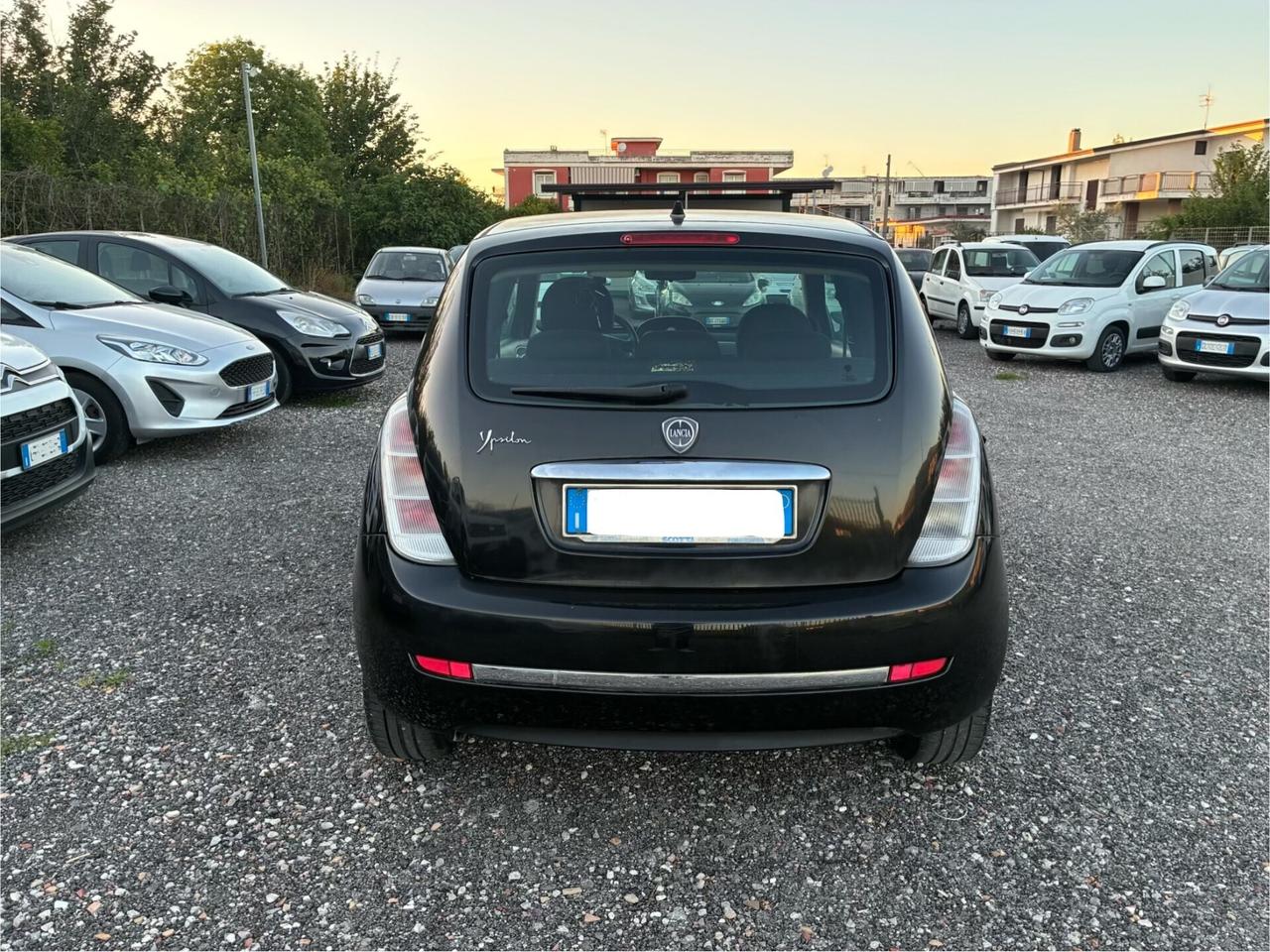 Lancia Ypsilon 1.2 69cv Unyca - 2012