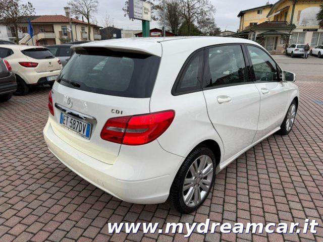 MERCEDES-BENZ B 180 CDI Executive