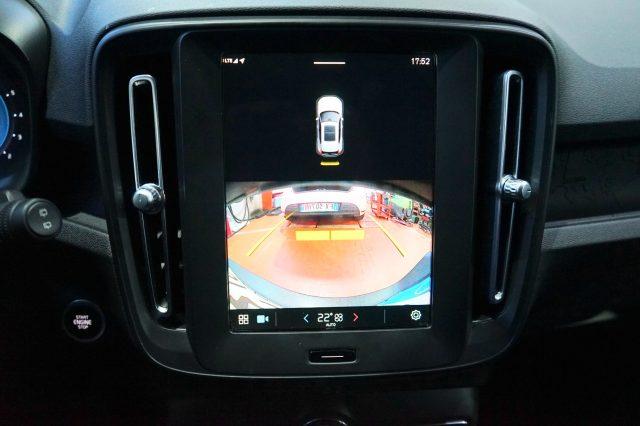 VOLVO XC40 B3 automatico Business MHEV Certificata