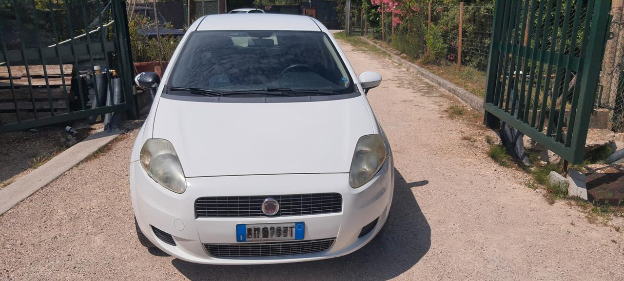 Fiat Grande Punto 1.4 5 porte METANO UNICO PROPRIETARIO