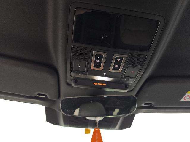LAND ROVER Defender 3.0d i6 mhev X-Dynamic SE awd 250cv auto