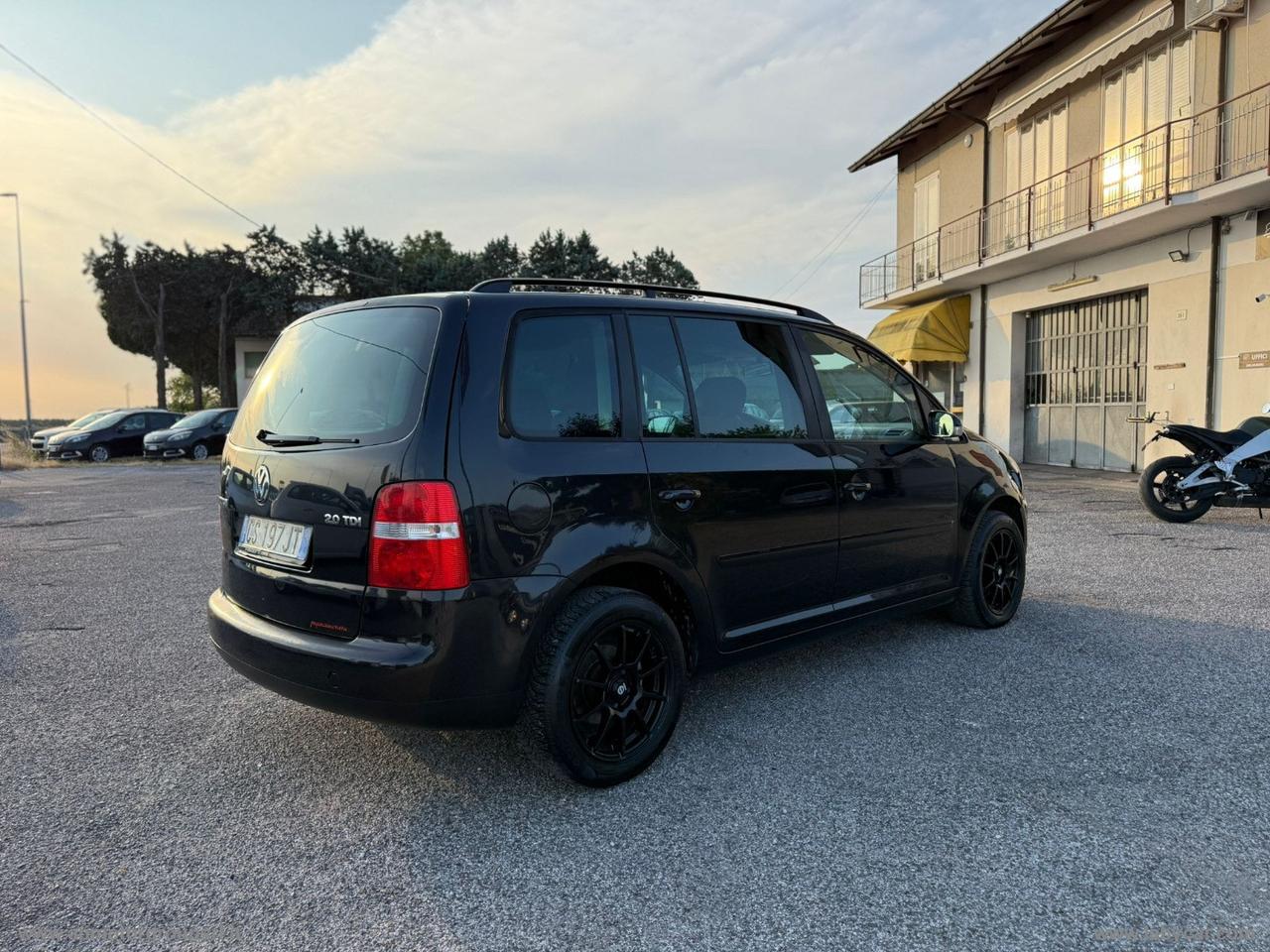 VOLKSWAGEN Touran 2.0 VAN TDI COMFORTLINE