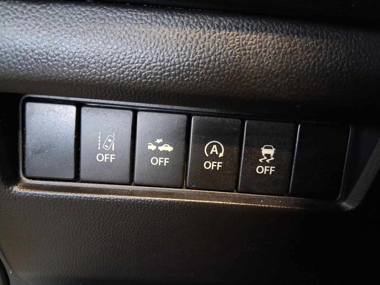 Suzuki Swift 1.2 Hybrid Top