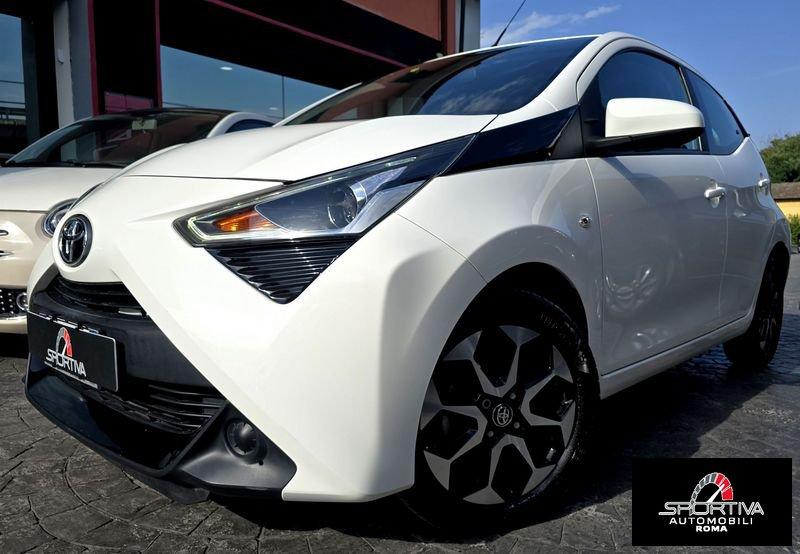 Toyota Aygo 11000 KM PARI AL NUOVO! Connect 1.0 VVT-i 72 CV 5 porte x-clusiv