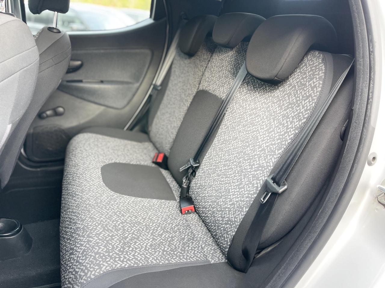 Lancia Ypsilon 1.2 GPL 69 CV E6 Neo - 2019