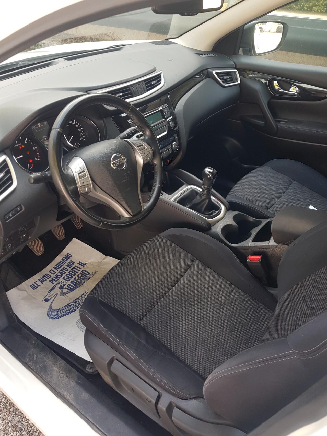 Nissan Qashqai 1.5 dCi Acenta Premium