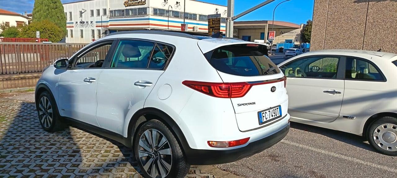 Kia Sportage 2.0 CRDI AWD Rebel