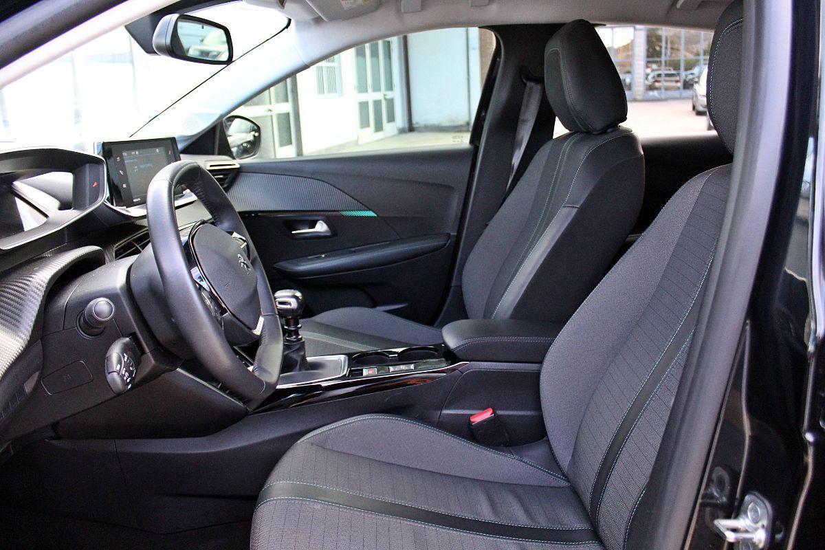 PEUGEOT - 208 - BlueHDi 100 S&S 5p. Allure