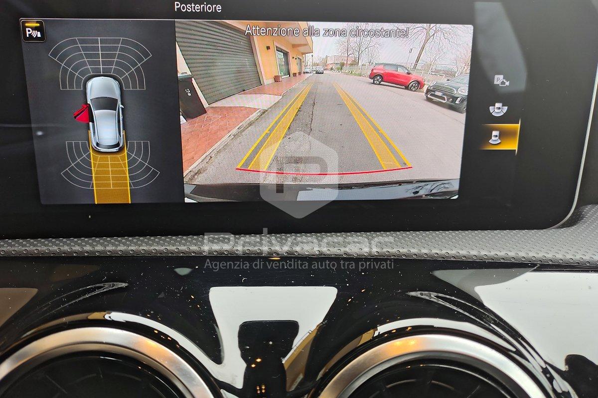 MERCEDES A 200 d Automatic Premium