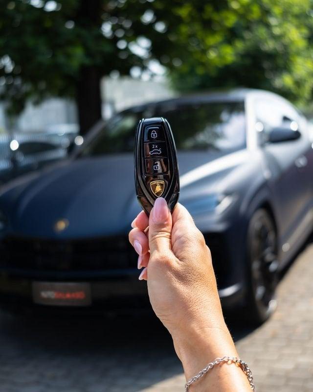 Lamborghini Urus 4.0 V8 SE Phev 800 CV