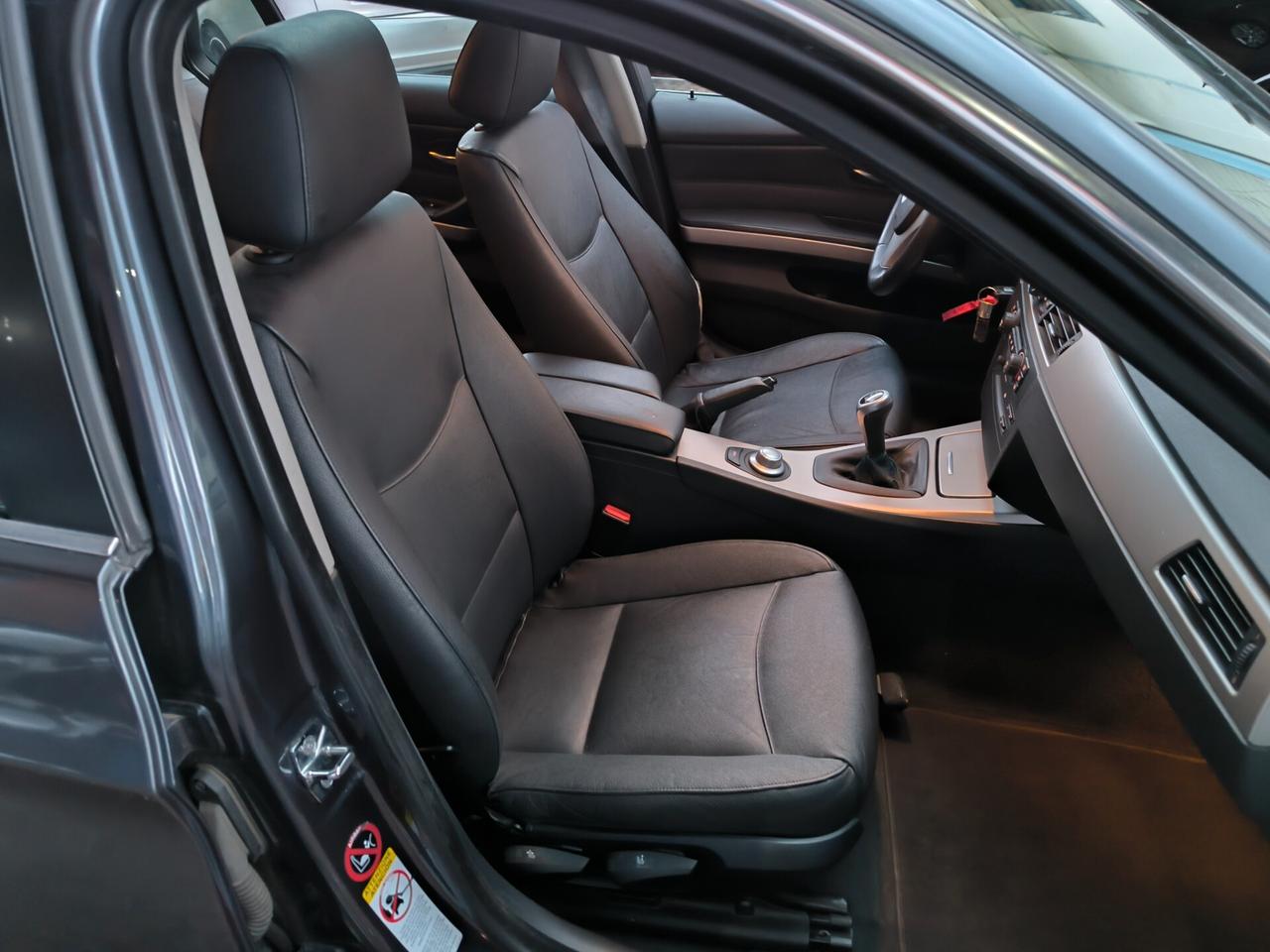 Bmw Serie 3 Toruing 330d cat Futura 231cv
