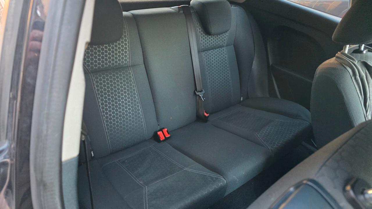 Ford Fiesta Fiesta+ 1.4 3 porte Bz.- GPL