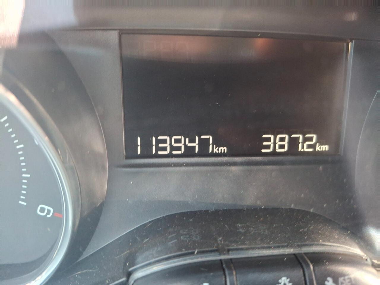 Peugeot 2008 1.4 HDi 68CV Active