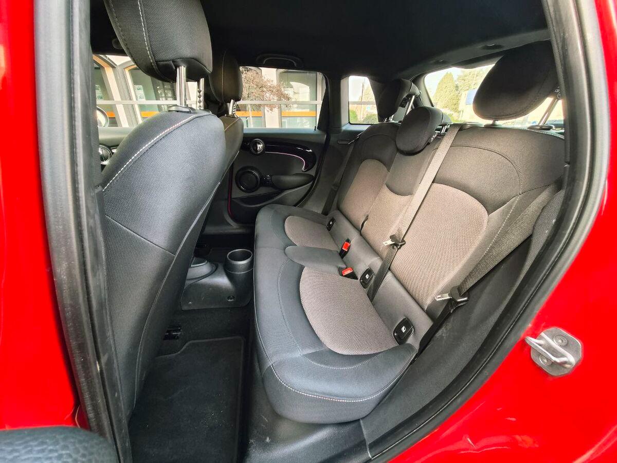 Mini Mini 5 Porte 1.5 Cooper Camden auto