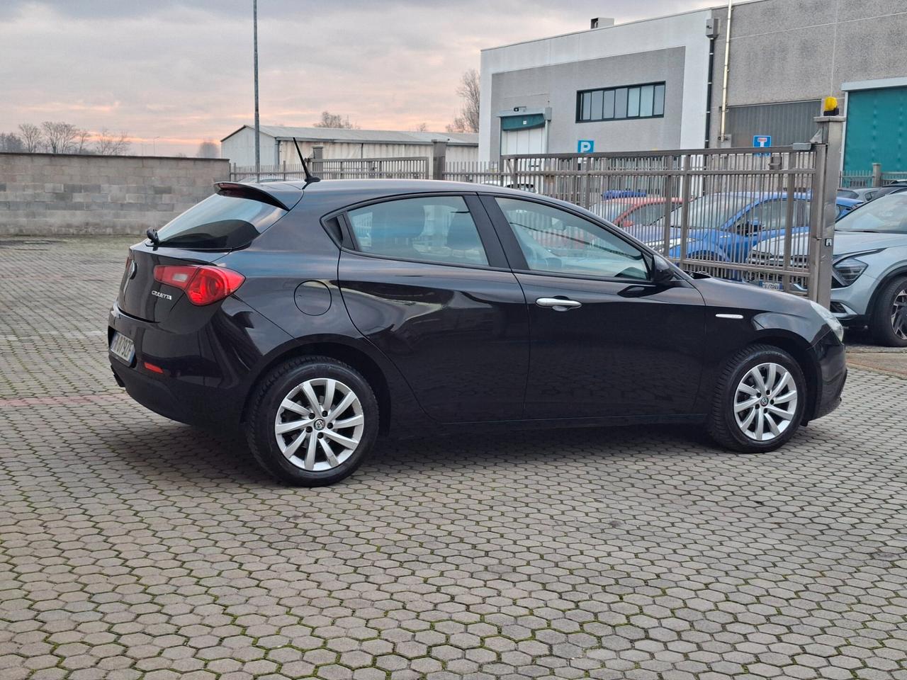 Alfa Romeo Giulietta 1.6 JTDm TCT Super *EURO 6B*