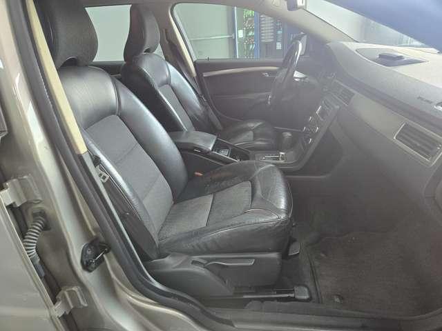 Volvo V70 V70 2.4 d5 Kinetic 185cv