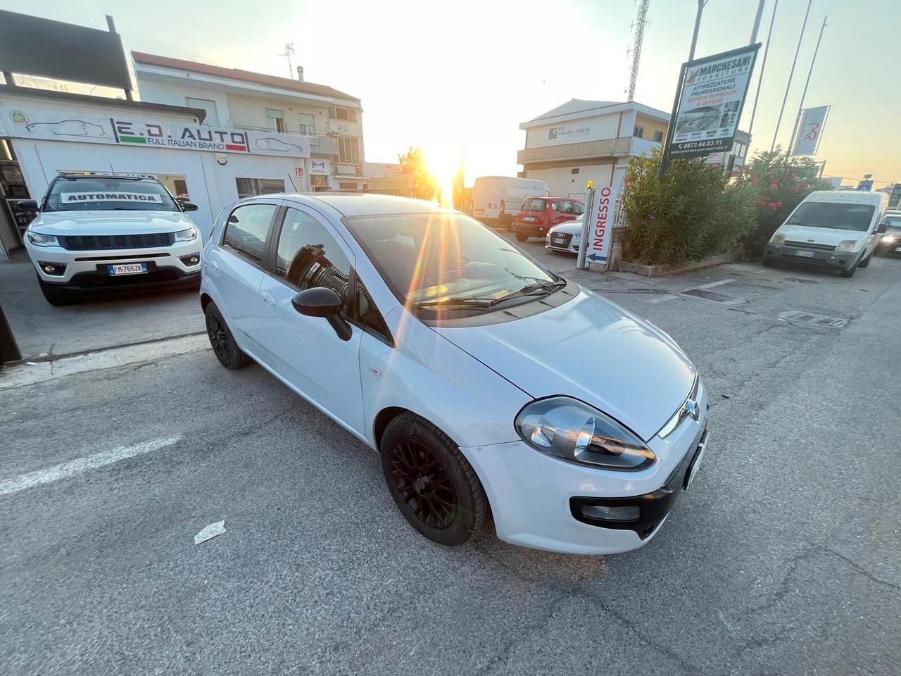 Fiat Punto Evo 1.3 Mjt 90 CV 5 porte Dualogic Dynamic