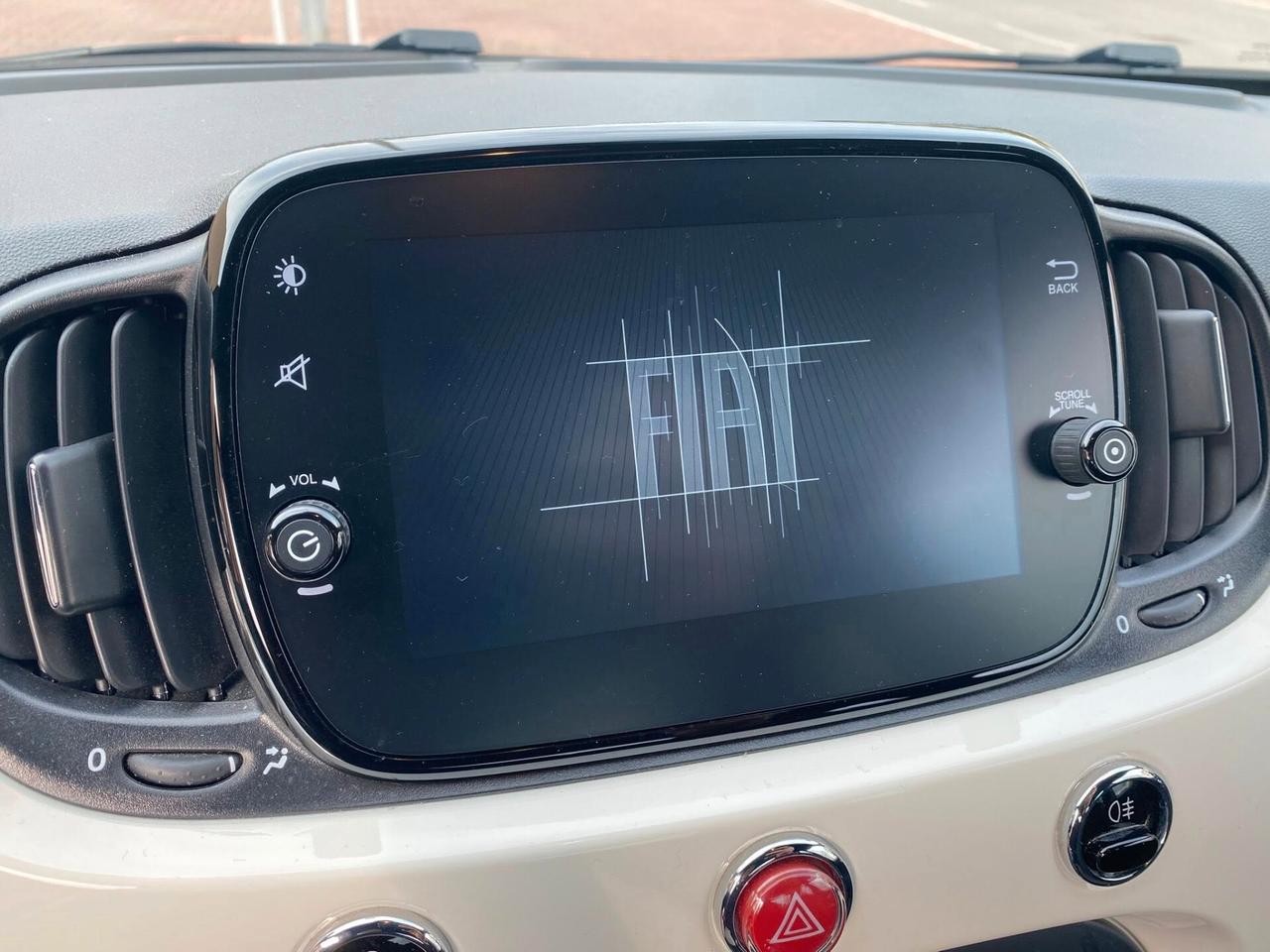FIAT 500 HYBRID 1.0cc IDONEA OK NEOPATENTATI