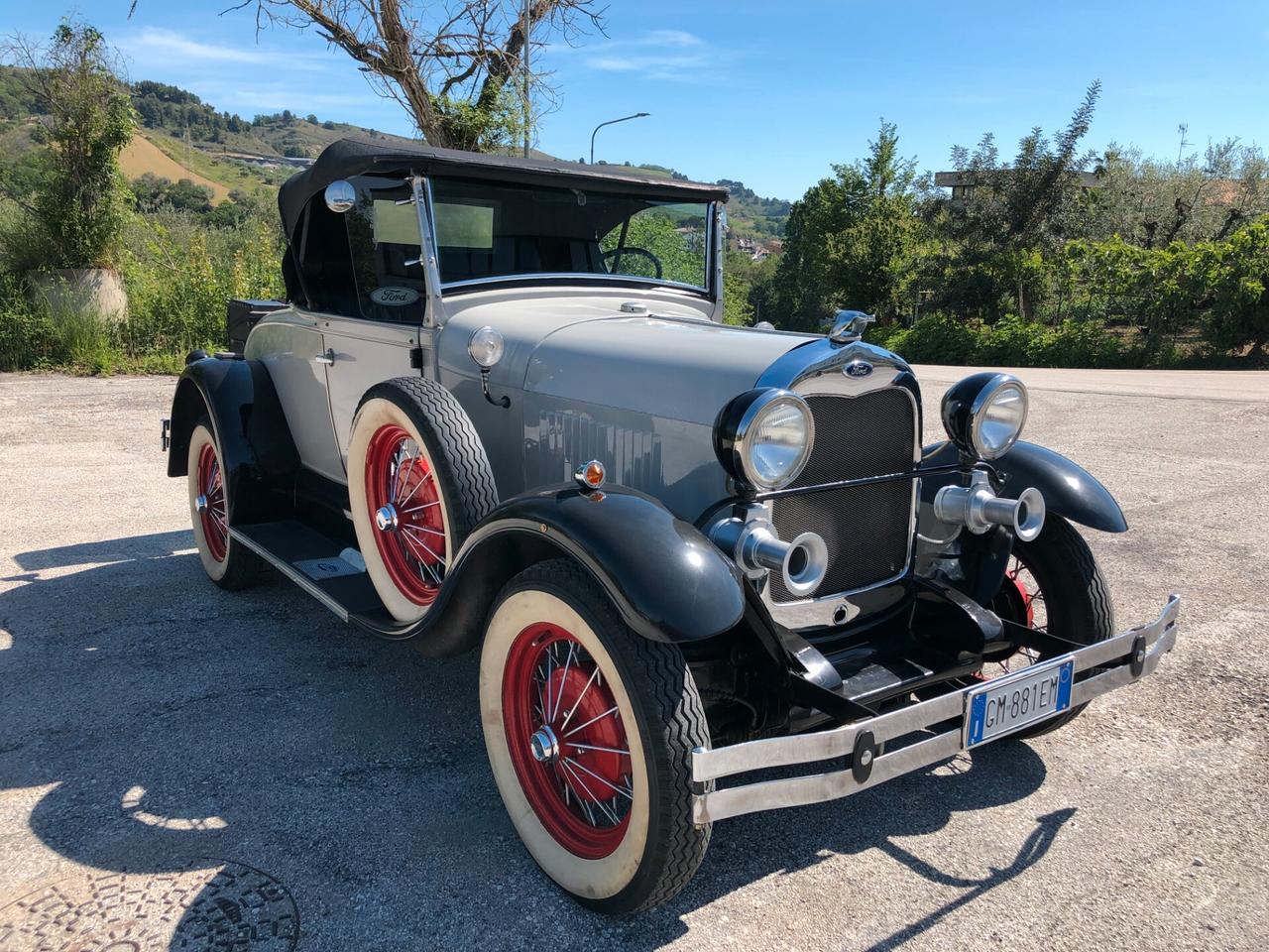 FORD MODEL A ROADSTER