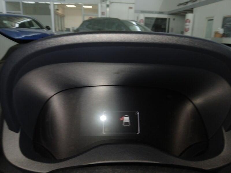 Toyota Yaris 4ª serie 1.5 Hybrid 5 porte Trend