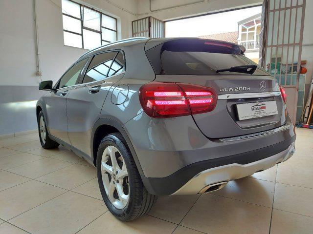 MERCEDES-BENZ GLA 200 d Automatic Sport