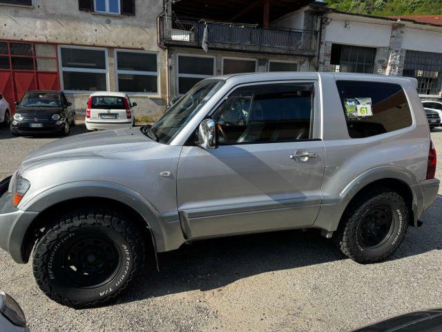 MITSUBISHI Pajero 3.2 16V DI-D 3p. AUTOCARRO 4 POSTI