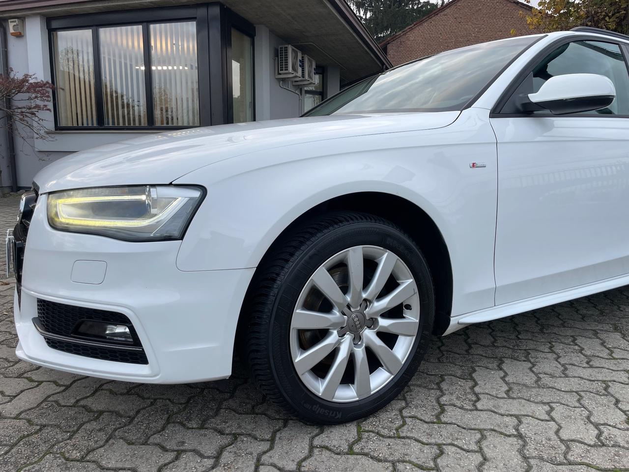 Audi A4 Avant 2.0 tdi S-line quattro 177cv