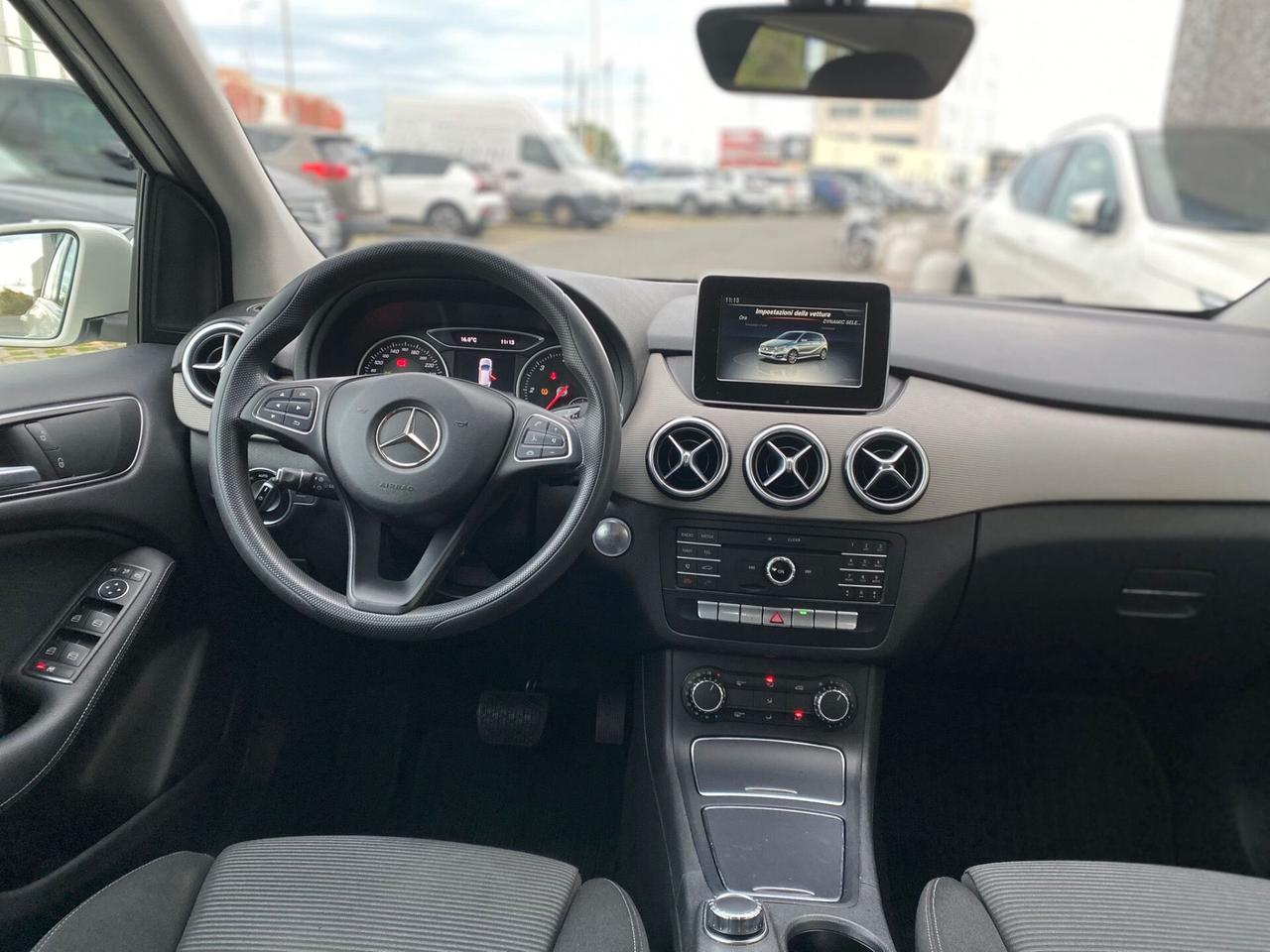 Mercedes-benz B 180 d Automatic Premium