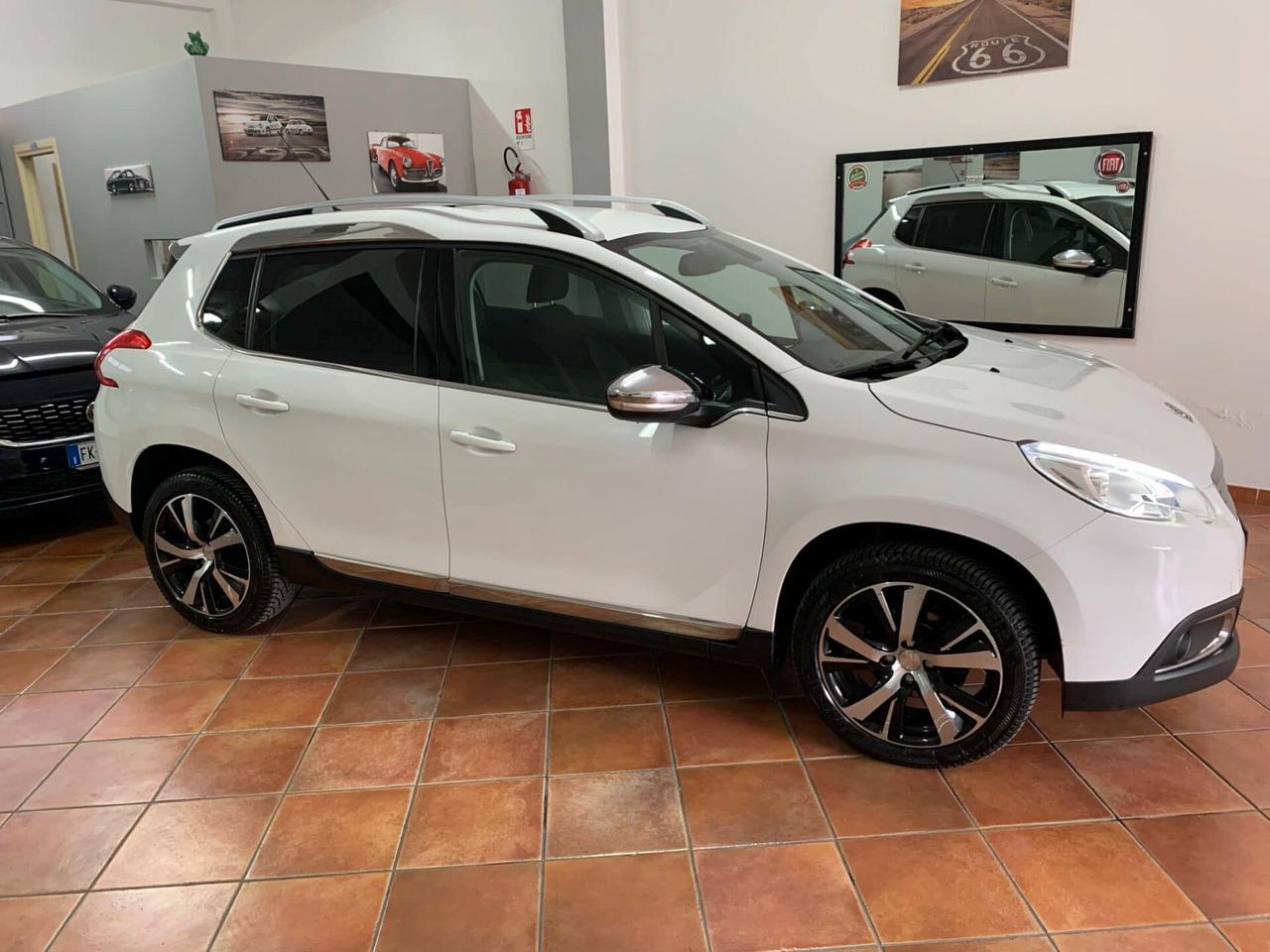 Peugeot 2008 1.6 e-HDi 92 CV Stop&Start Allure