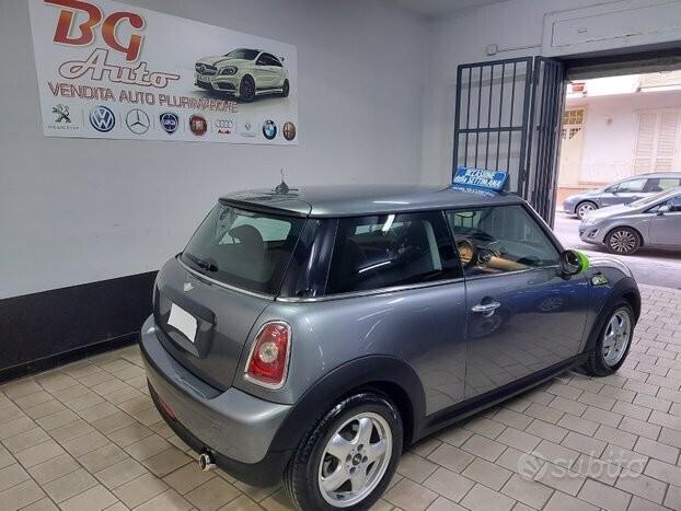 Mini Cooper 1.6 d unico prop 2010