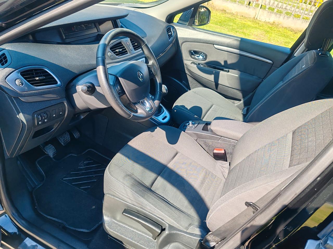 Renault Scenic 1.5 DCI" 7 posti 2015 Euro 6