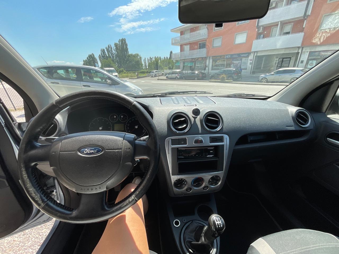 Ford Fusion Fusion+ 1.4 16V 5p.