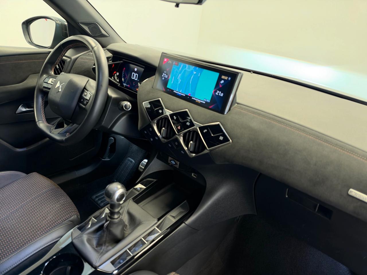Ds DS3 3 Crossback BlueHDi 100 Performance Line PACK SPORT UNIPROP.