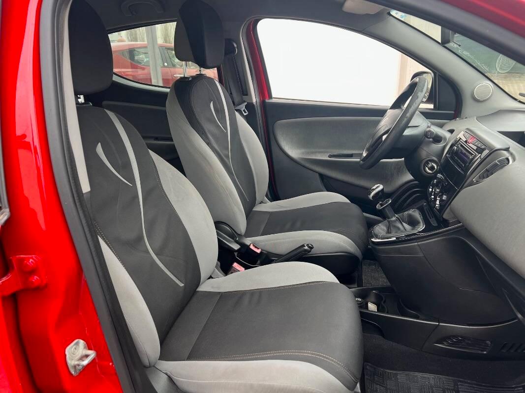 Lancia Ypsilon 0.9 t.air Elefantino ecochic metano 80cv